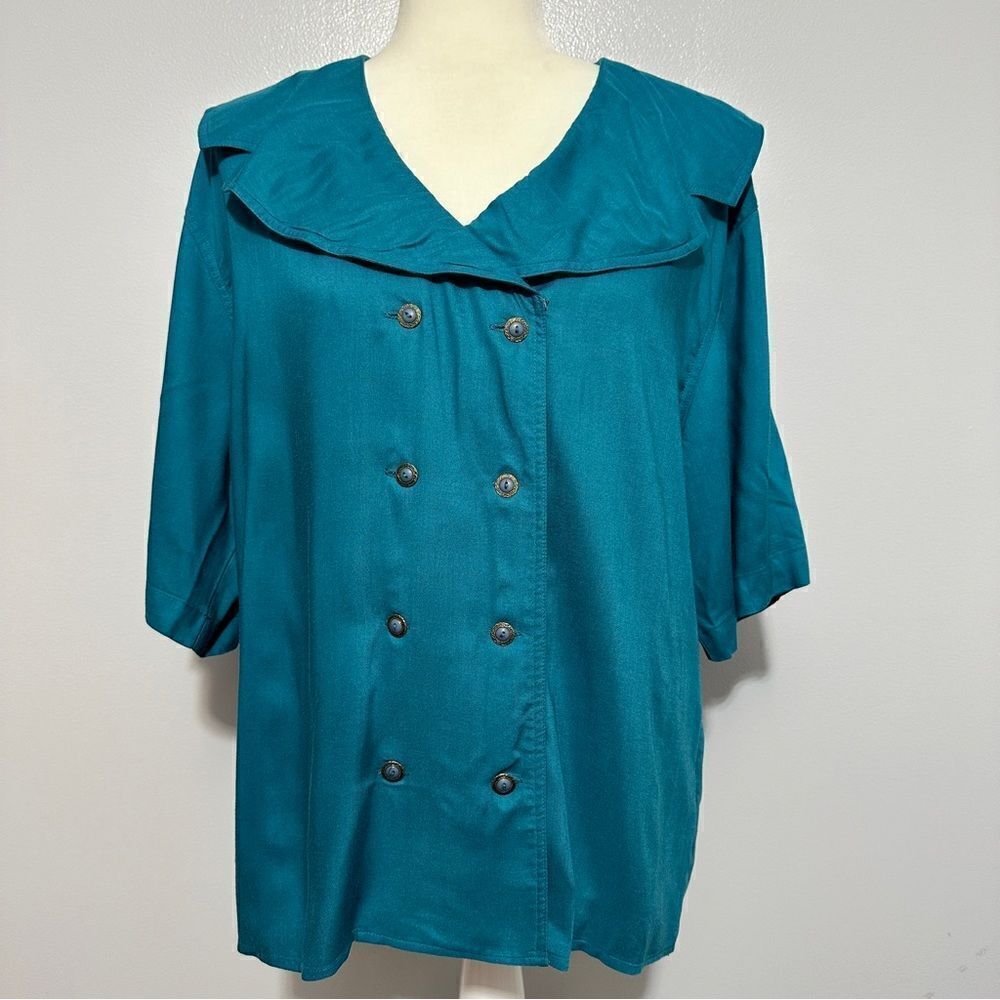 Hunters Run vintage green top. Size M